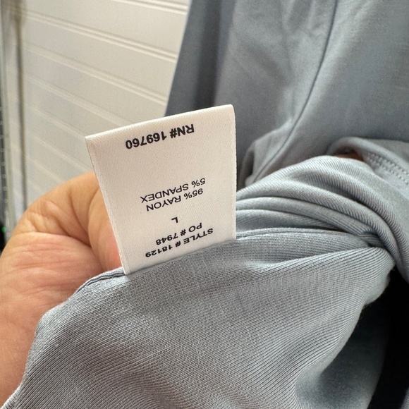 NEW Be Cool Long Sleeve Top Large - Picture 5 of 7